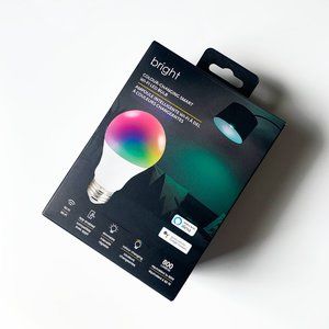 (1/4) SMART BULB • Bright™ Wi-Fi Multi-Colour Bulb